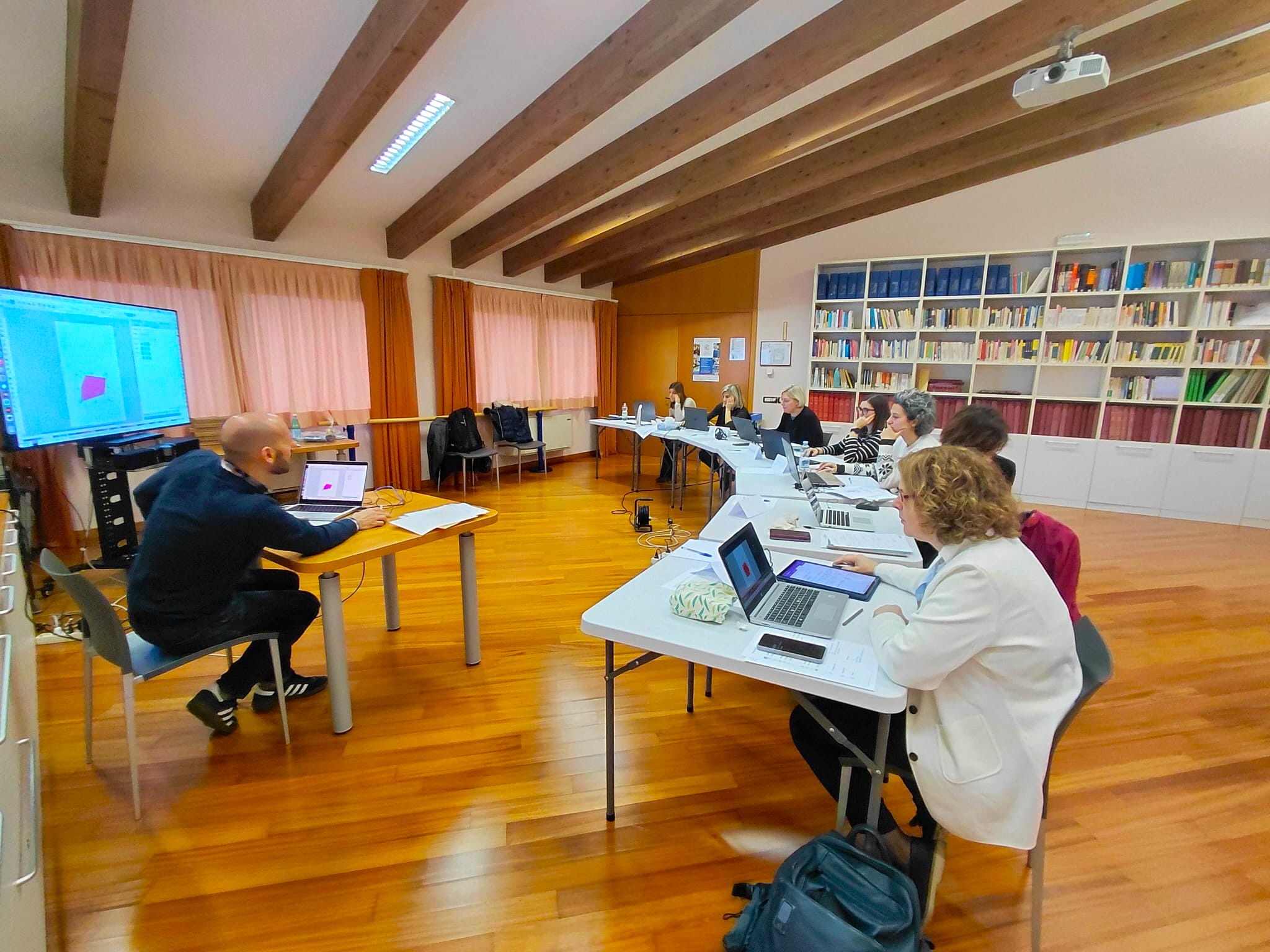 Formation au dessin en relief.