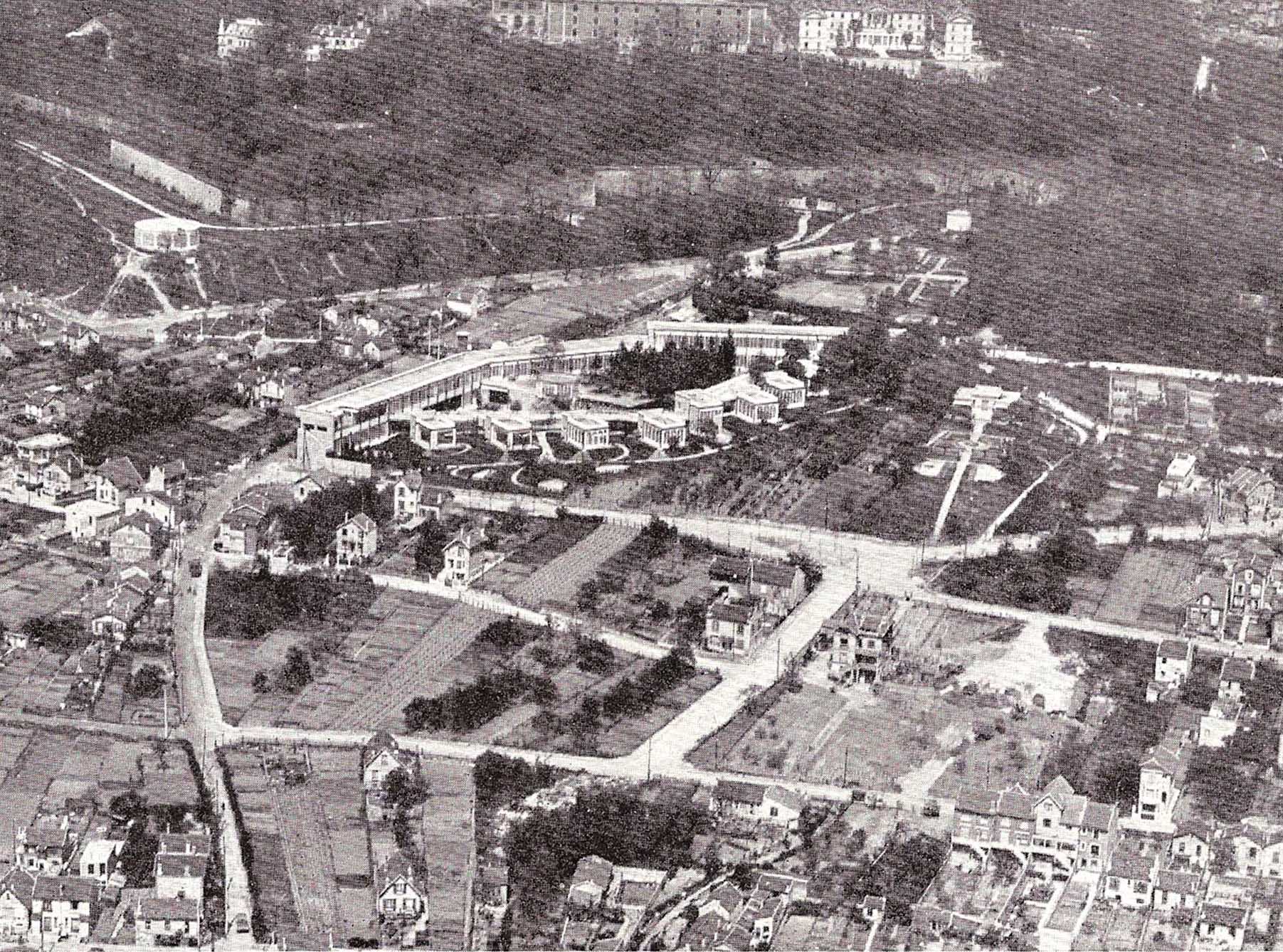 Vue aérienne de l'École de Plein Air